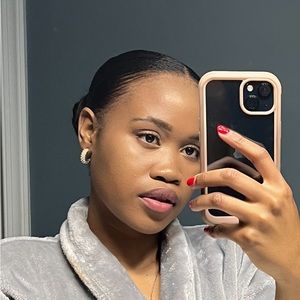 Meet your Posher, Amahle